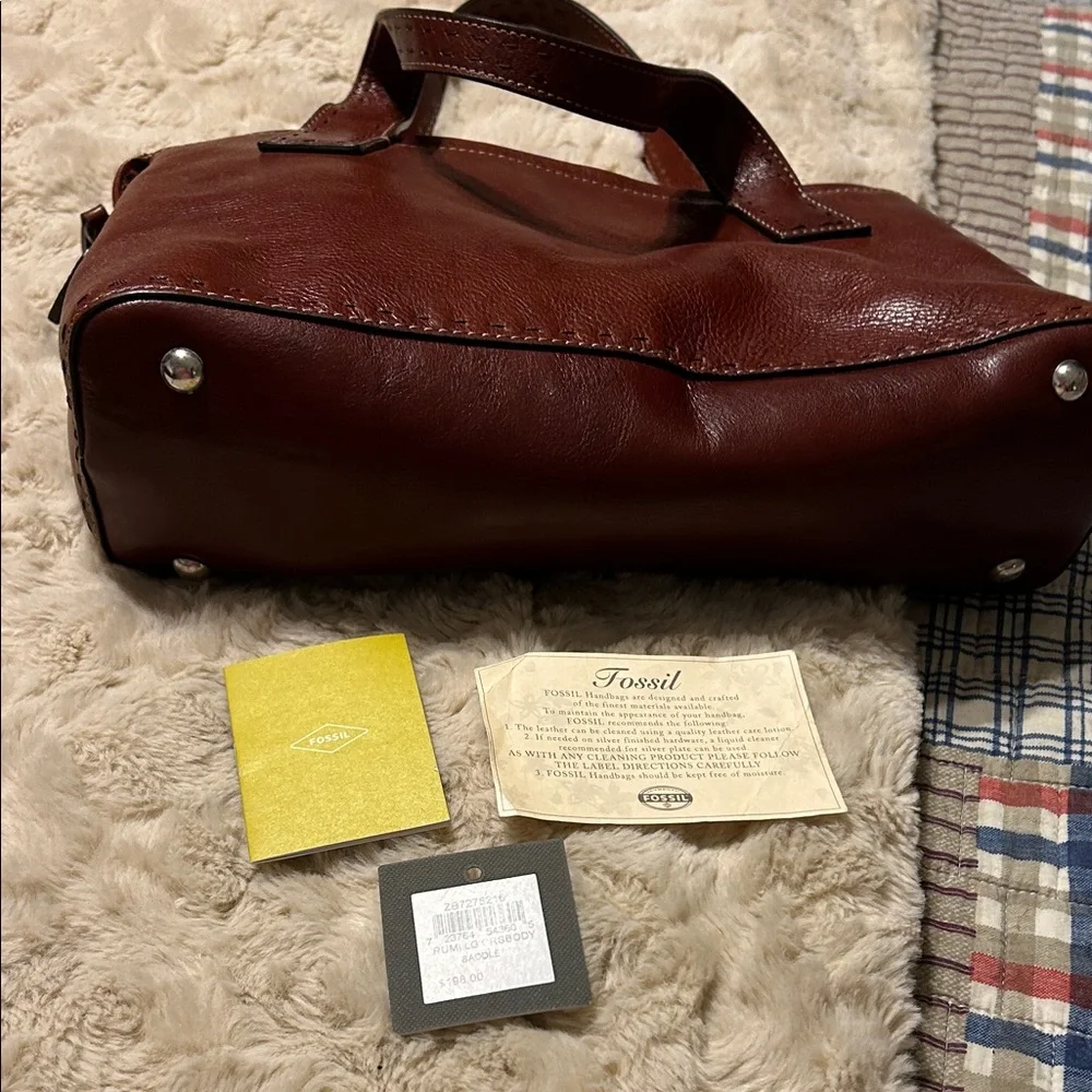 Fossil Rich Brown Leather Shoulder Bag - Picture 2 of 7